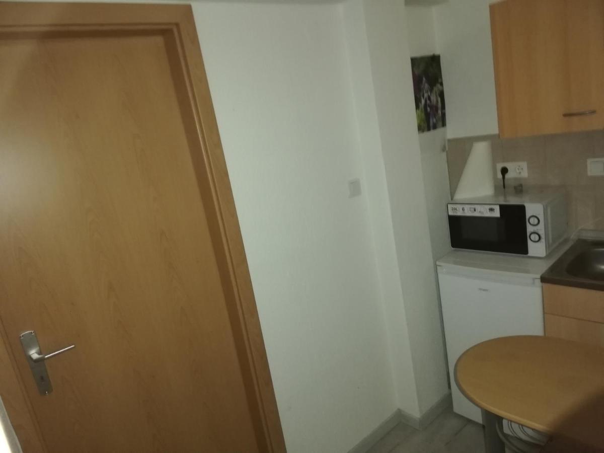 Gasthaus Zur Traube Hatzenport Экстерьер фото