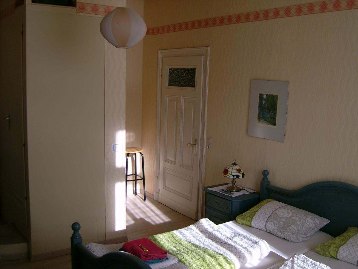 Gasthaus Zur Traube Hatzenport Номер фото